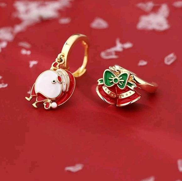 Last One! NEW!  CHRISTMAS Mismatched Earrings - Picture 6 of 8